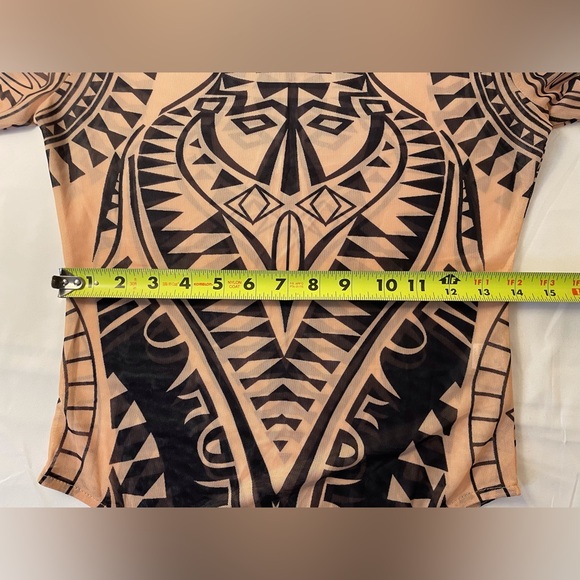 Sheer Mesh Long Sleeve Bodysuit Black & Tan Tribal Print Size XL Runs Small - Picture 10 of 16